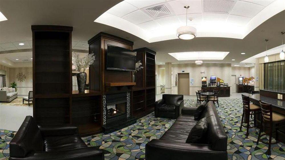 Comfort Inn & Suites Plainville-Foxboro Экстерьер фото