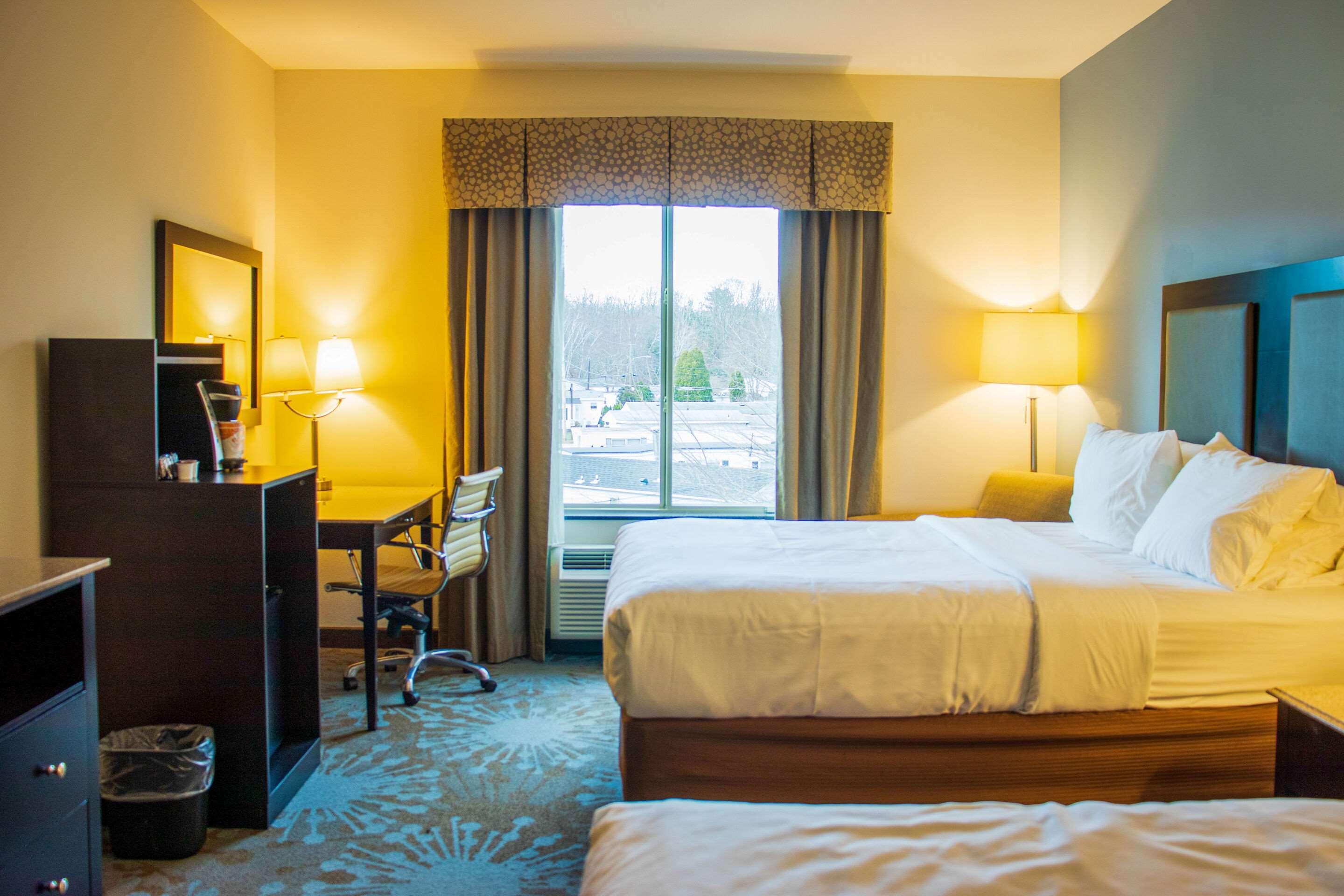 Comfort Inn & Suites Plainville-Foxboro Экстерьер фото