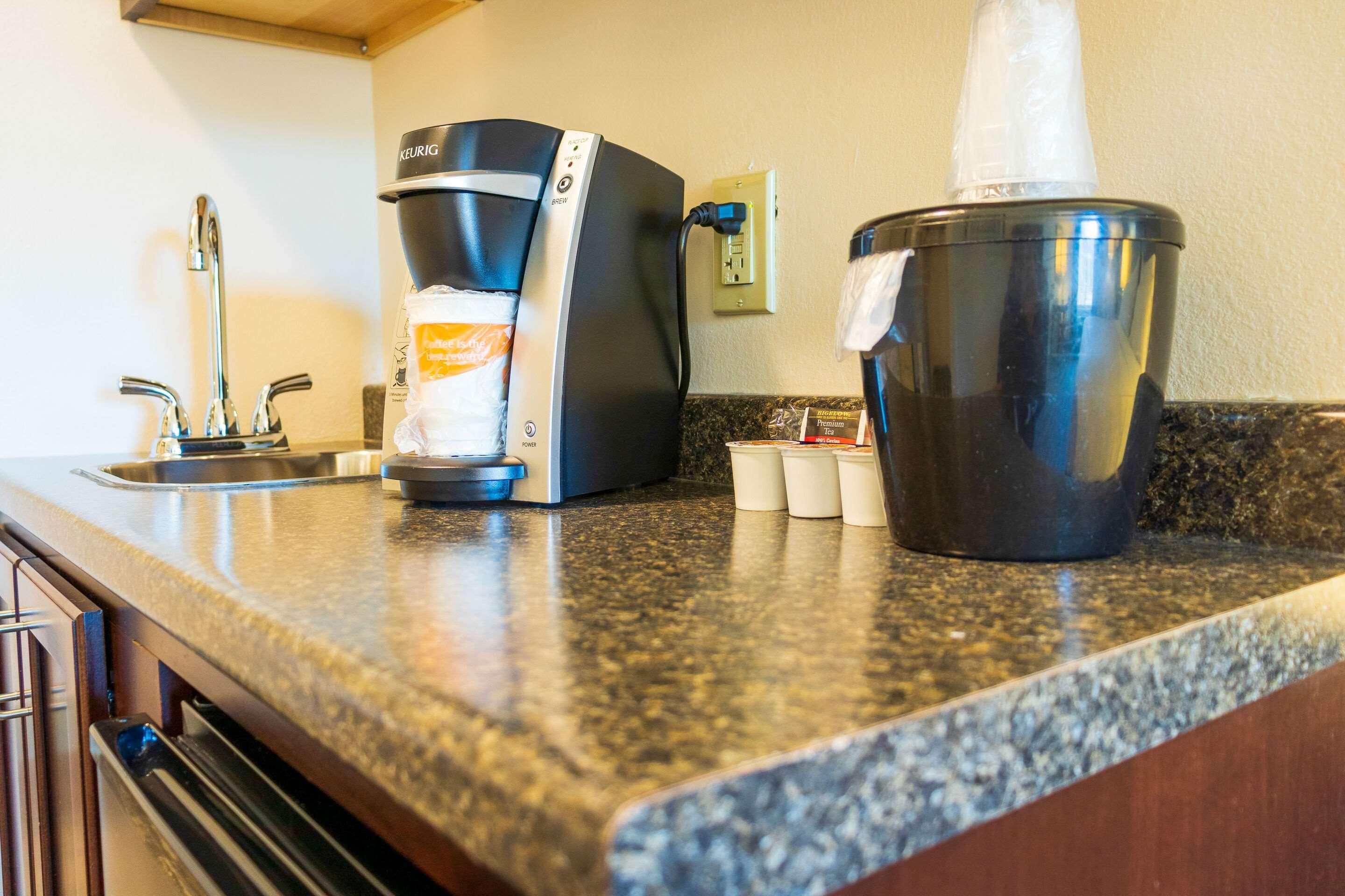 Comfort Inn & Suites Plainville-Foxboro Экстерьер фото